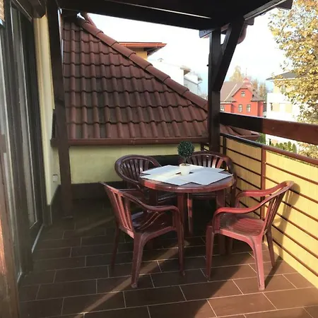 아파트 White Harmony Medences Apartman
