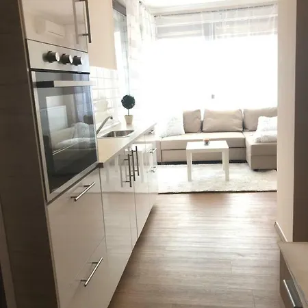 White Harmony Medences Apartman *