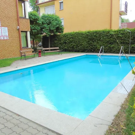 White Harmony Medences Apartman *